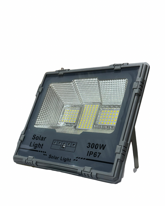 كشاف 300 واط - طاقة شمسية